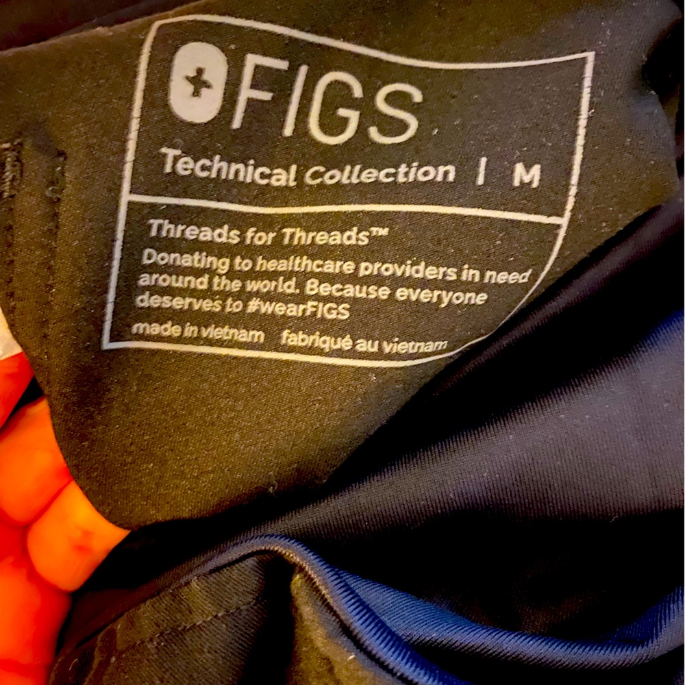 Maternity Figs scrubs, size medium, black